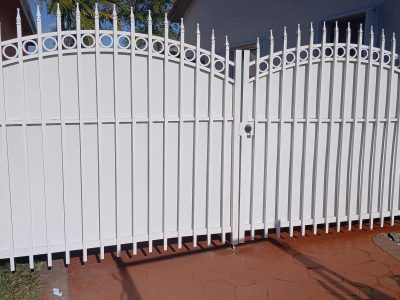 Electric Gate Repairs Services Golden Beach
